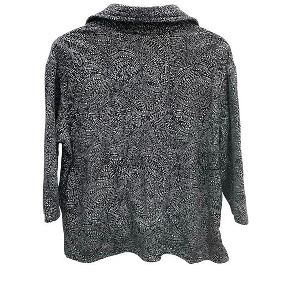 Chico’s Weekend By Chico’s Black and White Knit Pullover Size Large - Picture 9 of 10